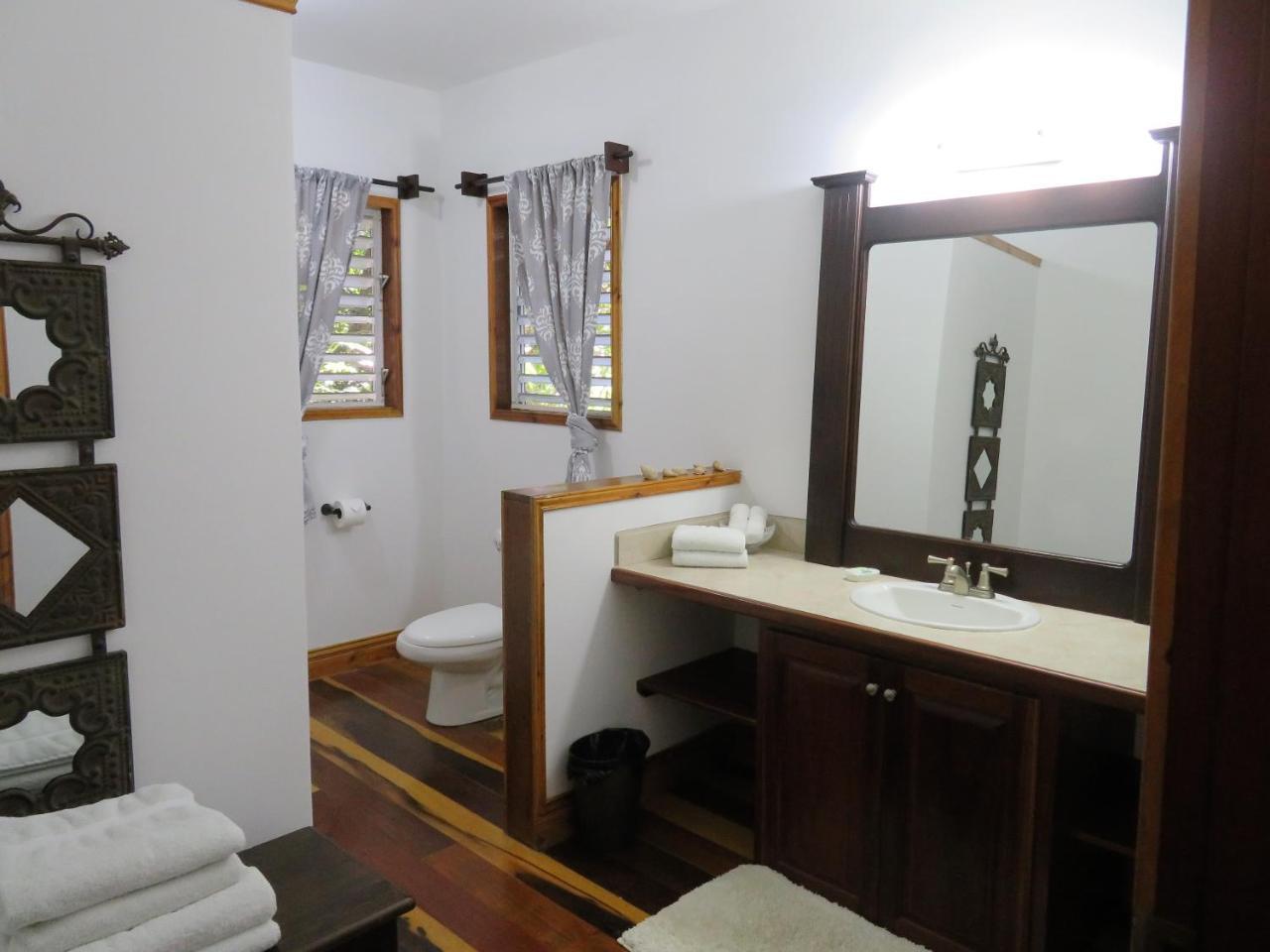 Hickatee Cottages, Belize, Central America Punta Gorda Ngoại thất bức ảnh